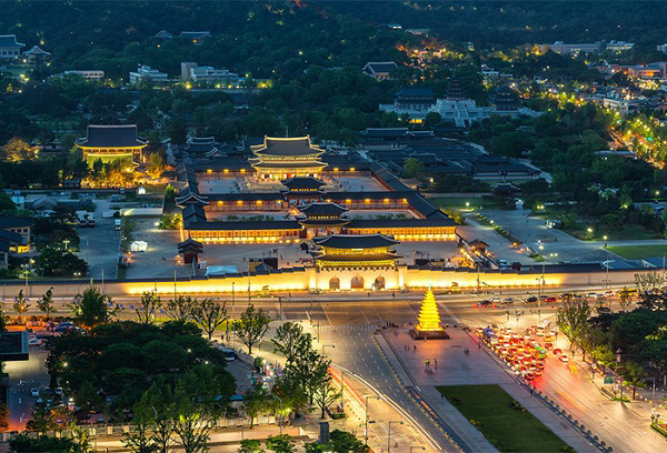کاخ گیونگ بوک گانگ